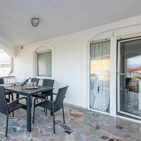 Apartamento Marilona Welle *