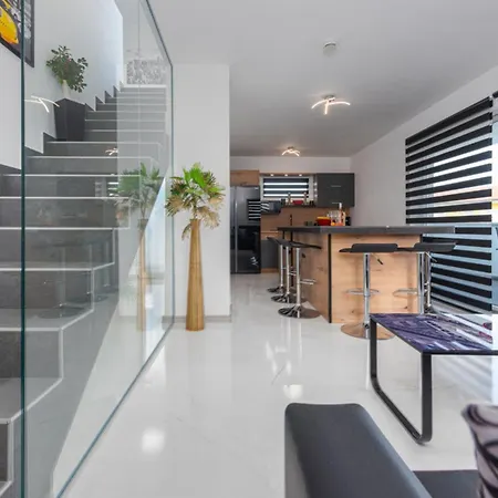 Apartman Marilona Welle *